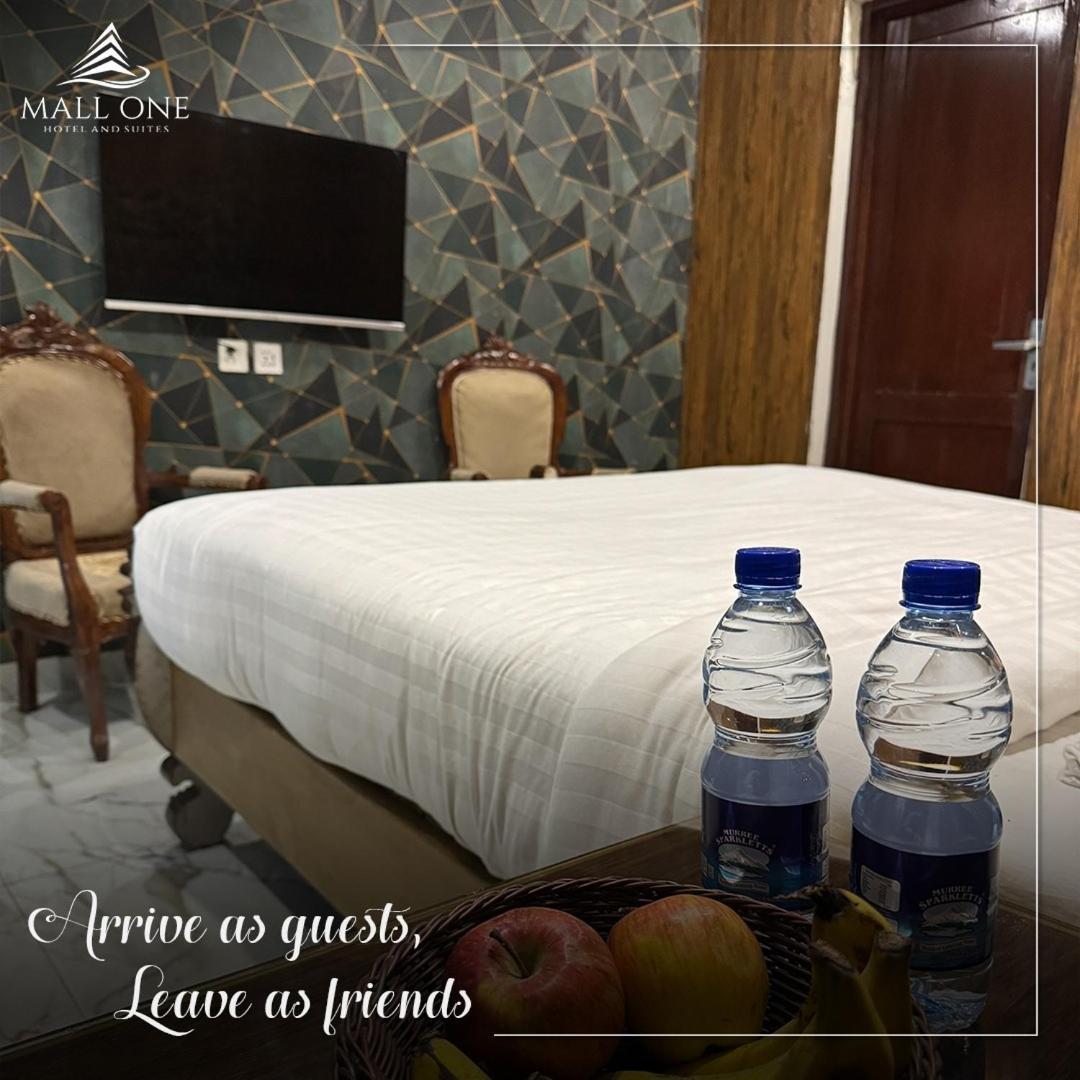 Hotel Gulberg Lodges Mall Road Near Gym Khana Club Lahore Exterior photo